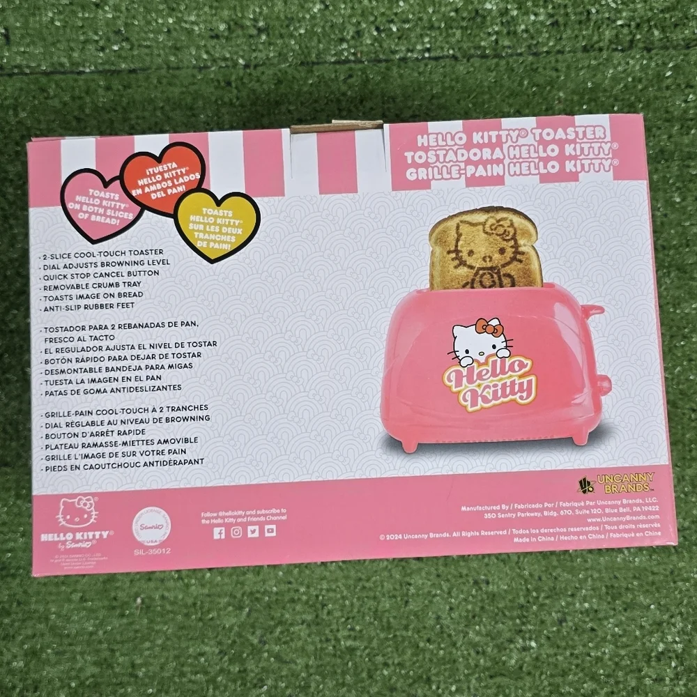 HELLO KITTY | lisenced 2-SLICE COOL TOUCH TOASTER -NWT! IN BOX!